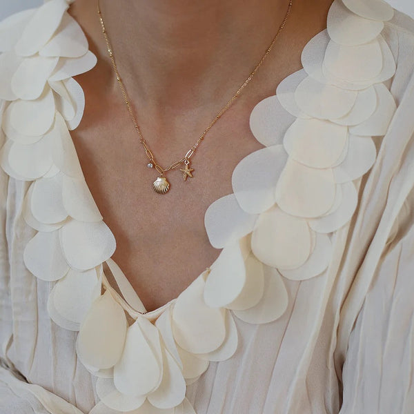 Shell necklace