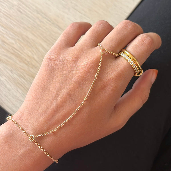Veronica hand chain