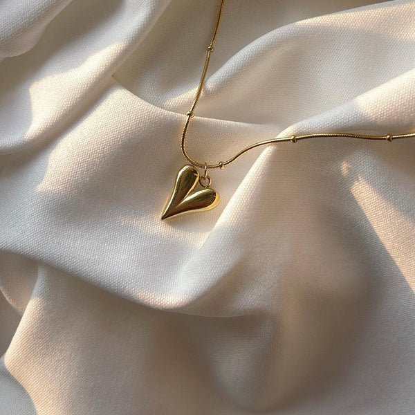 Amour | Heart necklace