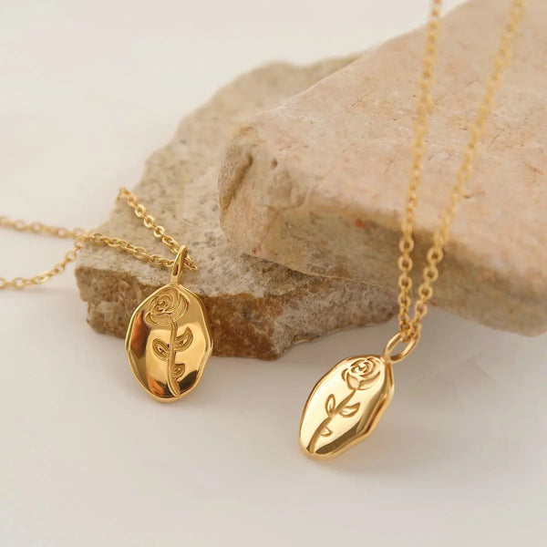 Rosa gold plated necklace