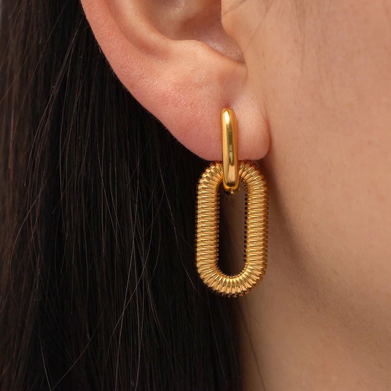 Noah | 18k gold plated earrings.