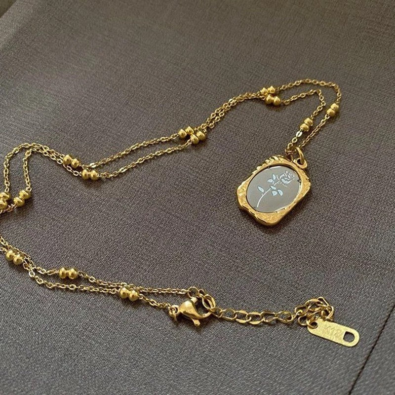Rouge | gold plated necklace