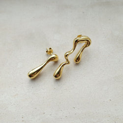 Wanda  | 18k gold plated earrings.