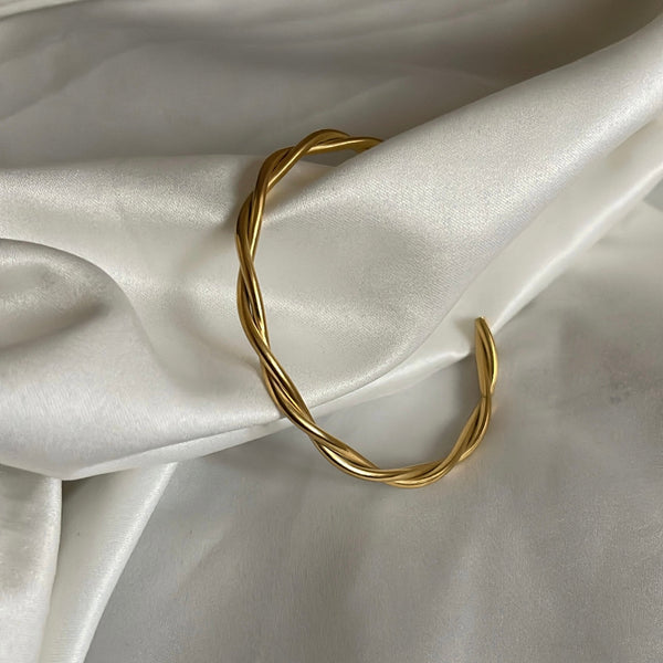 Willow cuff | 18k gold plated