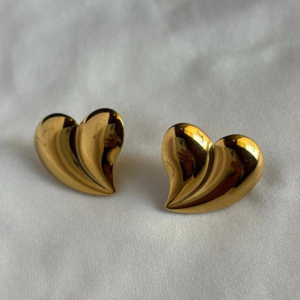 Heart studs